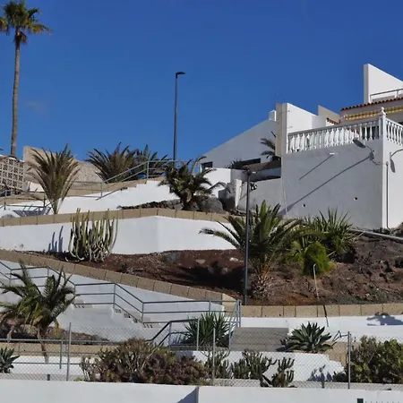 Luar Del Carmen קיאו סלבאחה