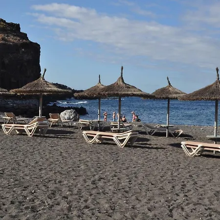 Luar Del Carmen קיאו סלבאחה